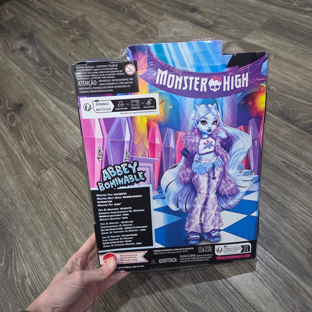 Monster High Abbey Bominable Gen 3 Doll‎ New in Box Collectible - Picture 3 of 6